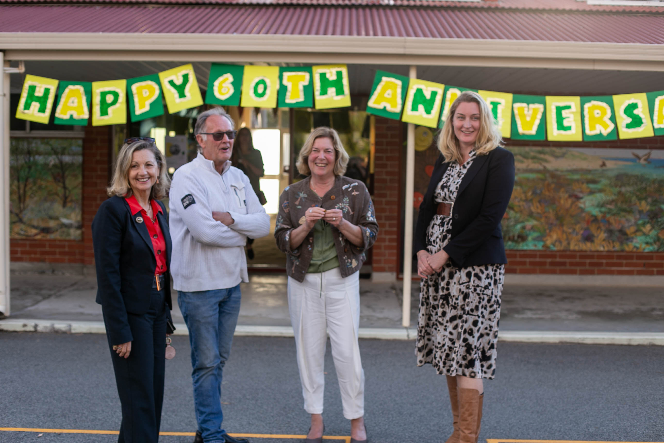 Kim Giddens MLA Donates Bike to Ardross P&C Main Image